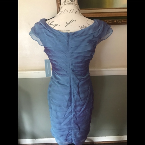 London Times Sheath Mermaid Iridescent Rosette Sheath Dress NWT 134.00 - Picture 7 of 7